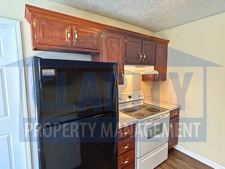 3413 Peerless Rd NW — Photo 24