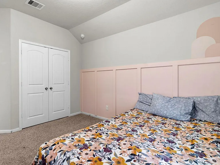 4551 Overlook Bend Dr — Photo 17