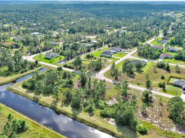 745 Troy Ave, Lehigh Acres, FL 33974