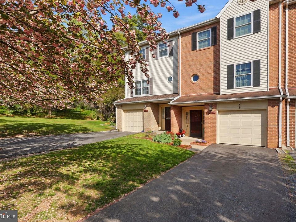 1st image of 19517 White Saddle Dr
