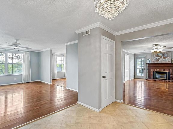 4th image of 15009 Claymoor Ct APT 17