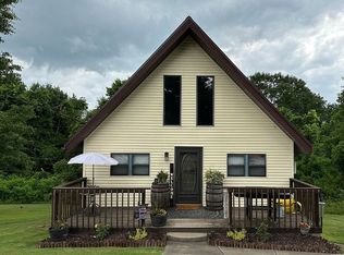 571 Champion School Rd, Belleville, WV 26133