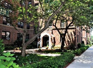 6830 Burns St APT C3, Forest Hills, NY 11375