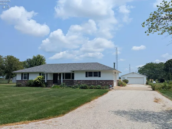 775 N Brokate Rd, Pt Clinton, OH 43452