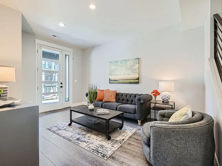 567 Canary Ln — Photo 24