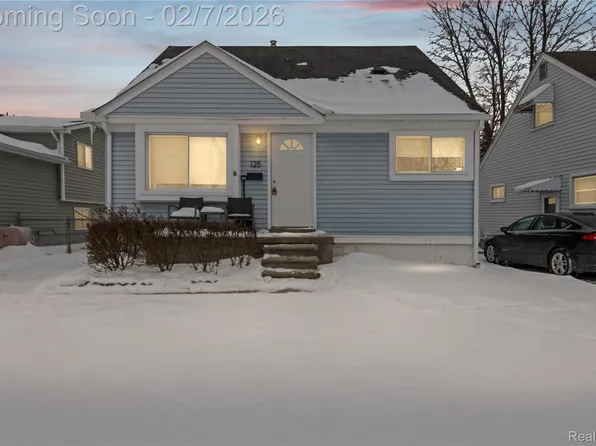 125 Tecumseh St, Clawson, MI 48017