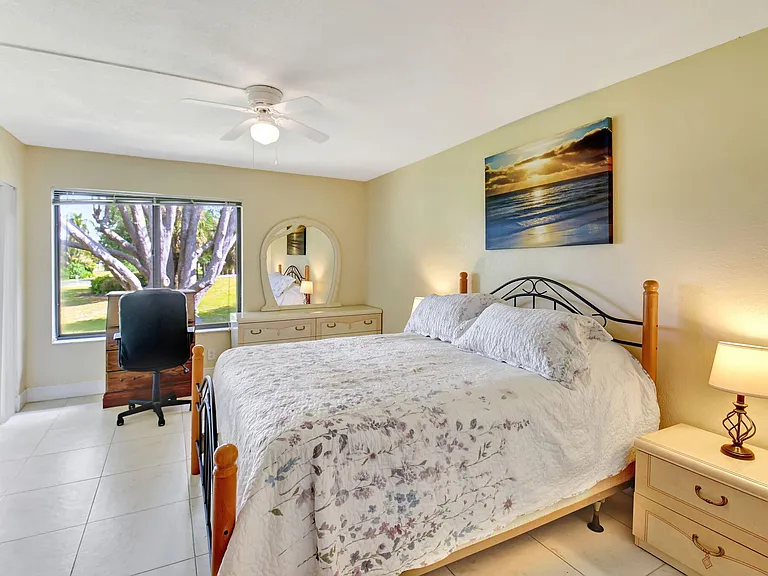 5715 Fairway Park Dr #201 — Photo 28