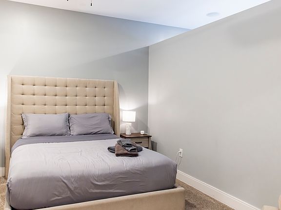 4th image of 1623 S 9th St #469