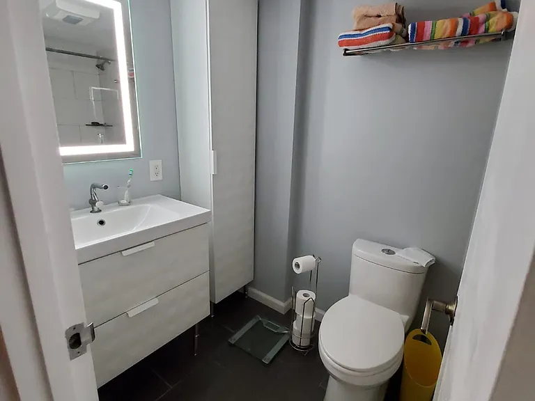 2059 Huntington Ave #1106 — Photo 8