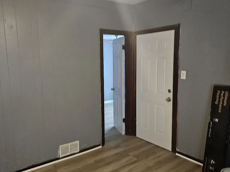 2457 W 69th St #1E — Photo 17