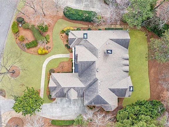 3rd image of 2728 Bonar Hall Path