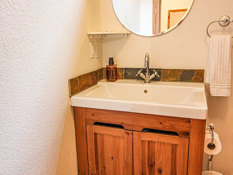 3410B Werner Ave — Photo 12