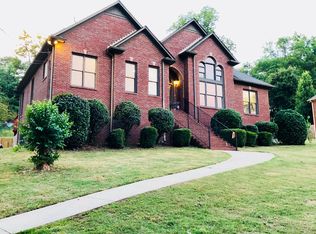 7413 Glen Gate Way, Helena, AL 35022