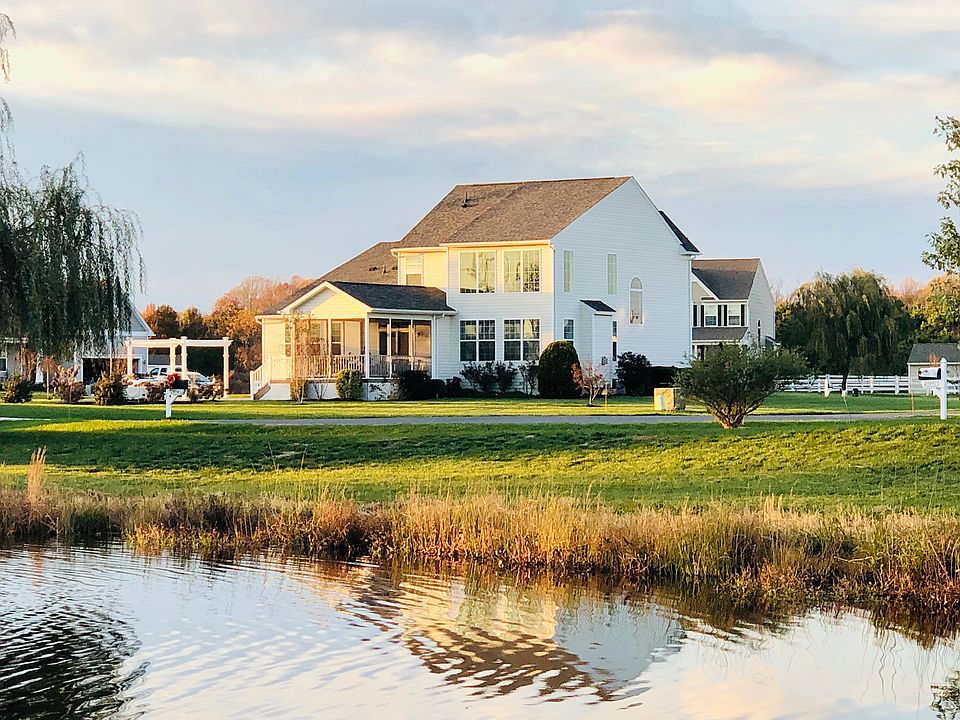 1st image of 30851 Short Cove Ct