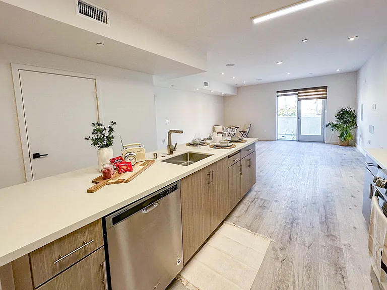Legacy Tamarind Apartments — Photo 34