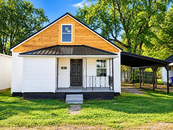 942 E 4th St, Chillicothe, OH 45601
