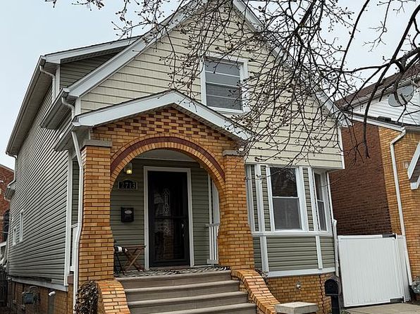 2713 Trowbridge St, Hamtramck, MI 48212