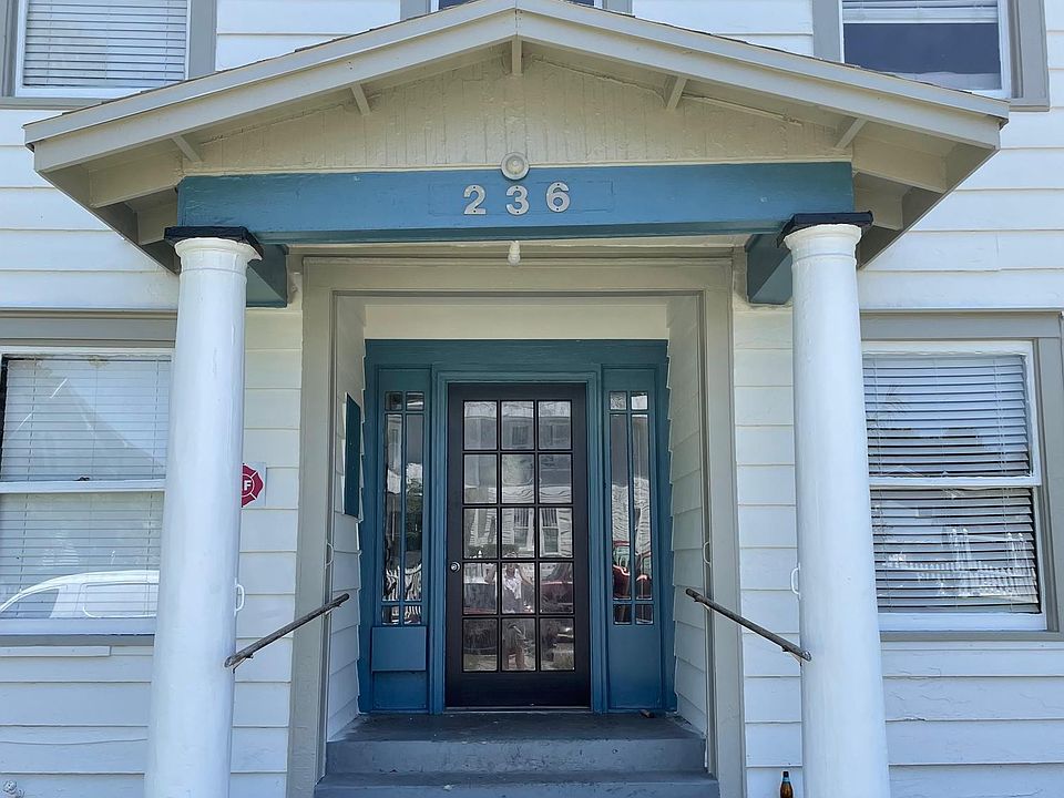 1st image of 236 10th Ave NE APT 14