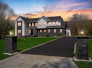 9 Midvale Dr, Warren Twp., NJ 07059