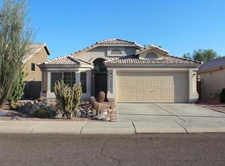 6527 W Desert Hollow Dr, Phoenix, AZ 85083