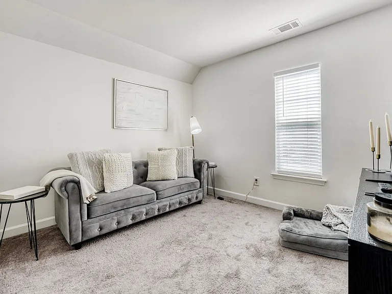 13718 Aldenbrook Dr — Photo 20