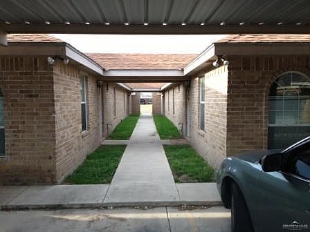 3rd image of 3804 W Zelma St #3