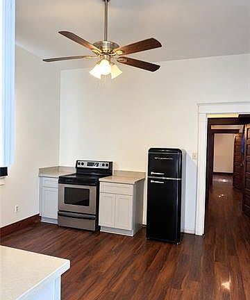 5th image of 1634 Bartholomew St