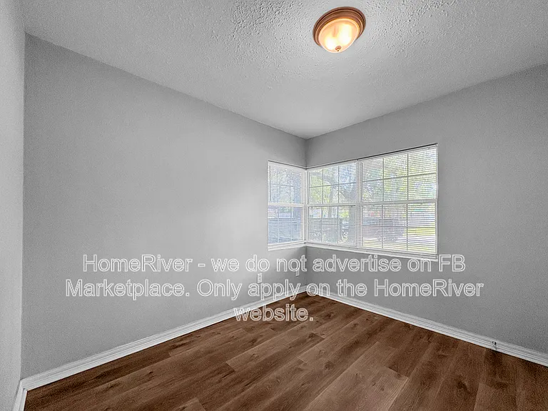 1733 Paine Ave — Photo 16
