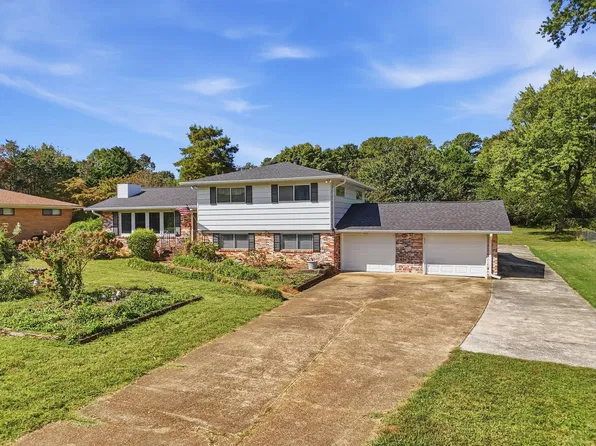 1815 Clayton Dr, Chattanooga, TN 37421