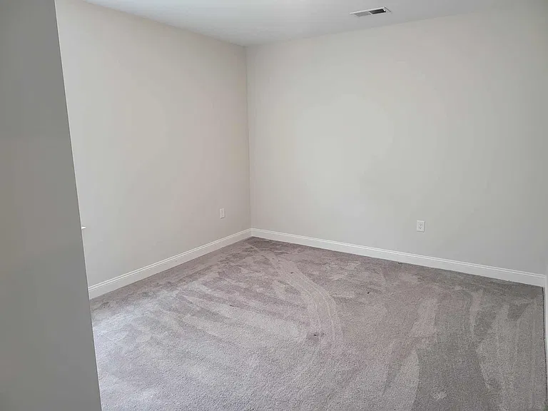 761 Cormiche Ln — Photo 16