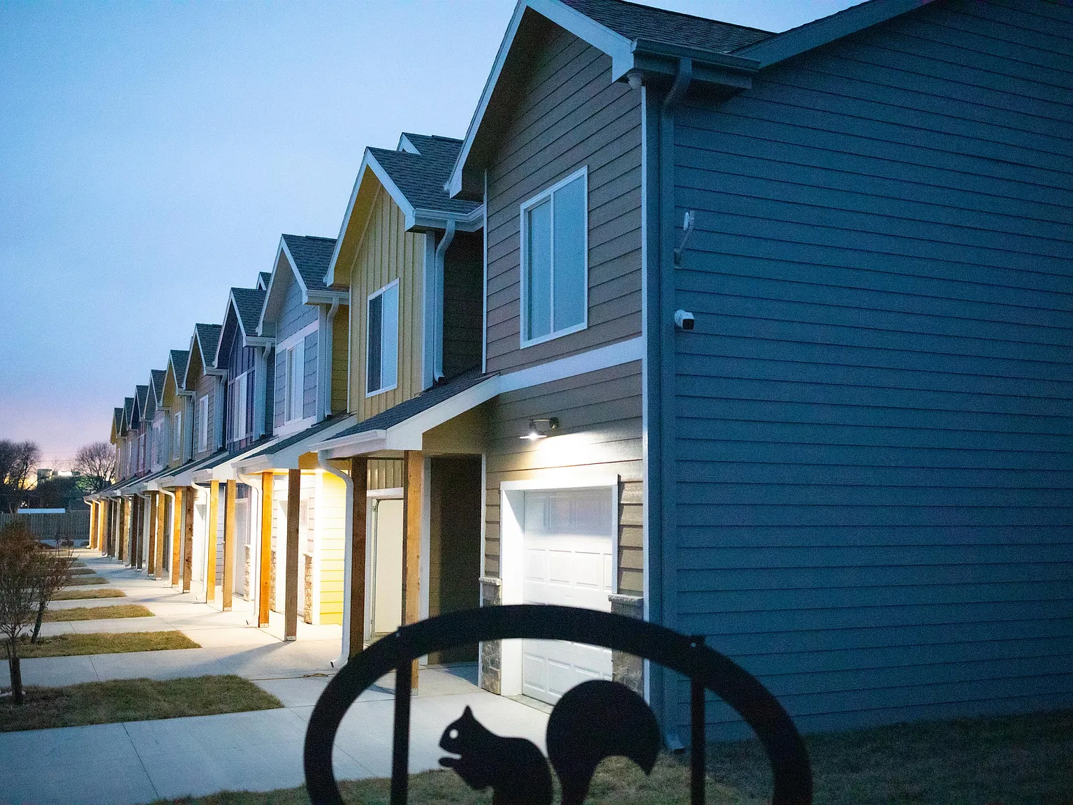 Black Squirrel Flats Townhomes - 1 — Photo 3