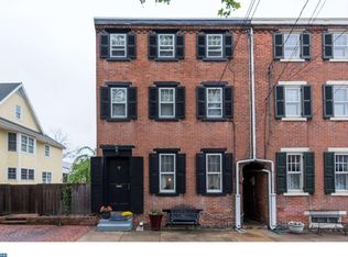 152 E 2nd St, New Castle, DE 19720
