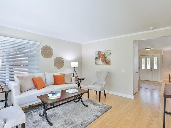 3rd image of 71 Palmwell Way