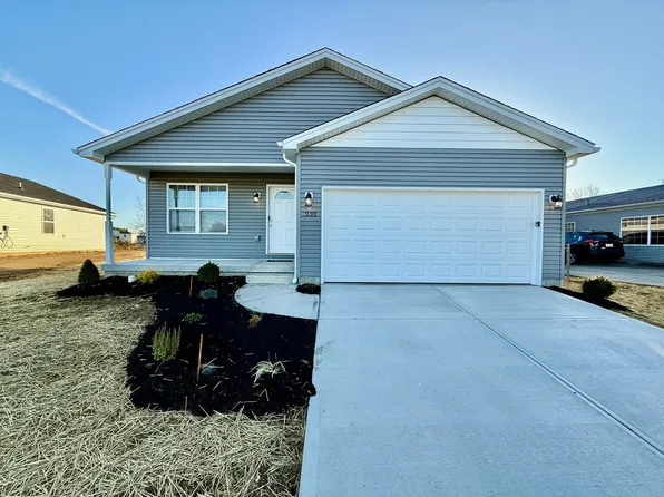 224 Taylor Dr, Wilmington, OH 45177