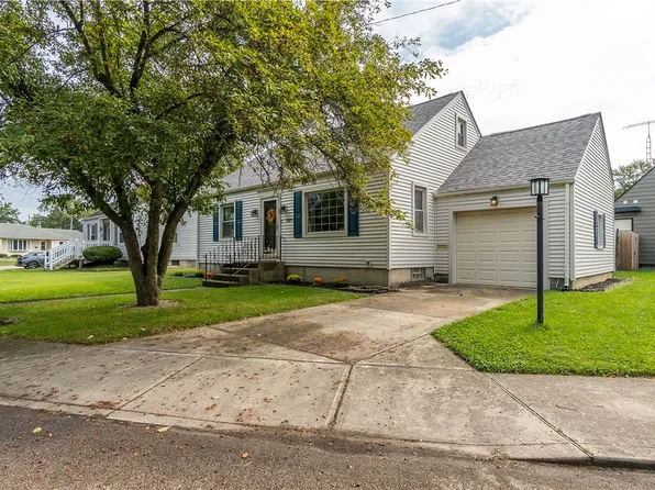 1029 Mayfair Rd, Troy, OH 45373