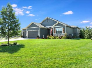 1837 SW Blackstone Ct, Lees Summit, MO 64082