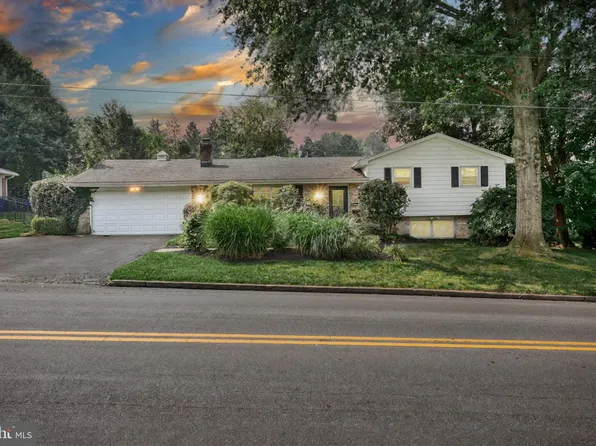 4005 Londonderry Rd, Harrisburg, PA 17109