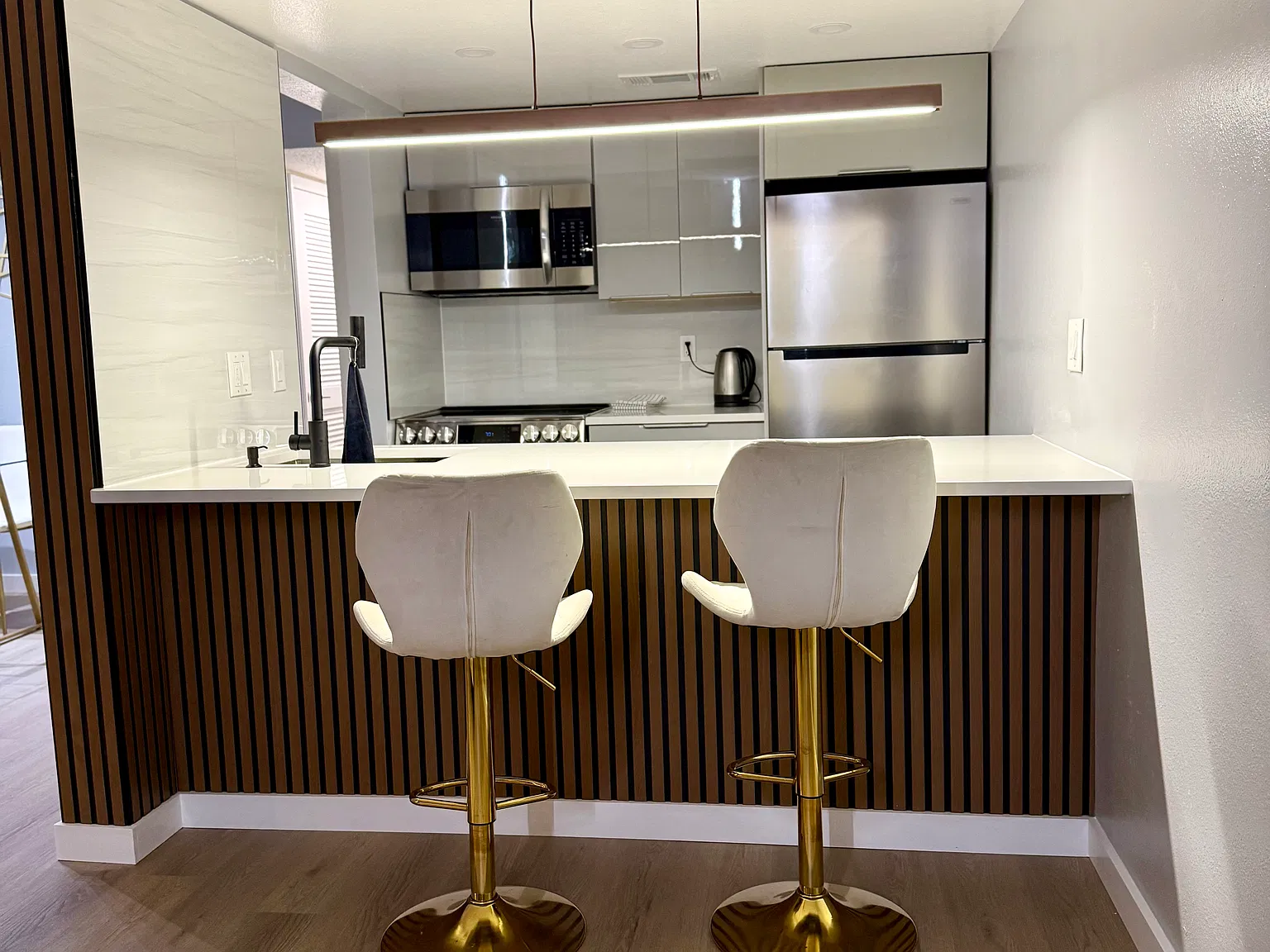 1 bed, 700 sqft, $1,800 — Photo 4
