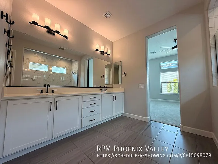 1926 W Holden Dr — Photo 26