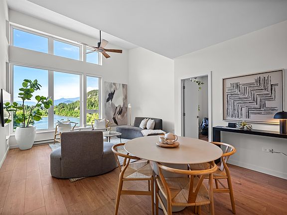 2nd image of 1500 Scott Cres #509