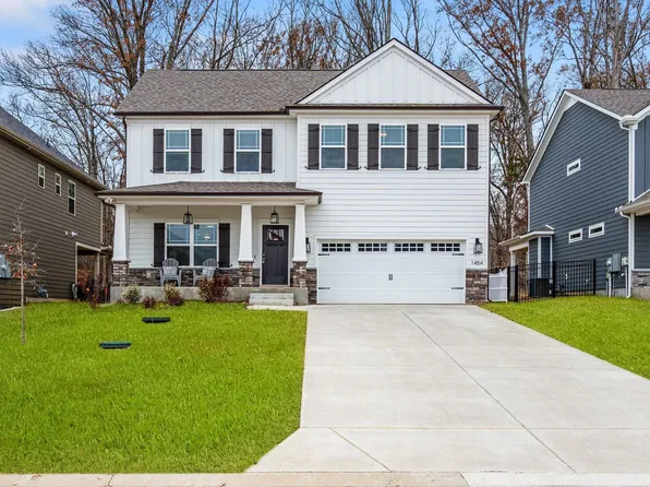 1454 Cotillion Dr, Murfreesboro, TN 37128