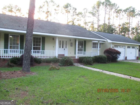 2500 Pin Oak St, Jesup, GA 31546