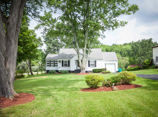 7987 Chardon Rd, Kirtland, OH 44094