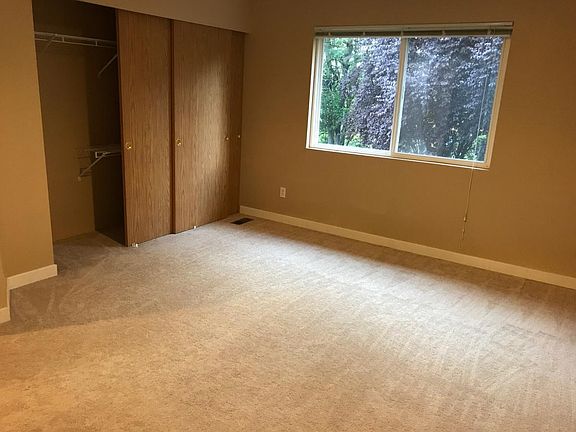 3rd image of 18103 NE 91st Ct