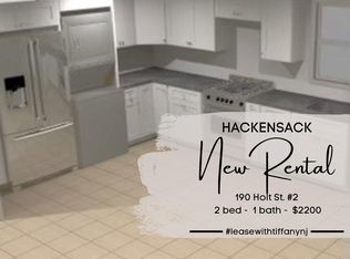 190 Holt St FLOOR 2, Hackensack, NJ 07601