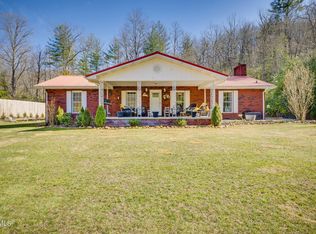 200 Laurel Flats Rd, Unicoi, TN 37692