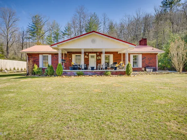 200 Laurel Flats Rd, Unicoi, TN 37692