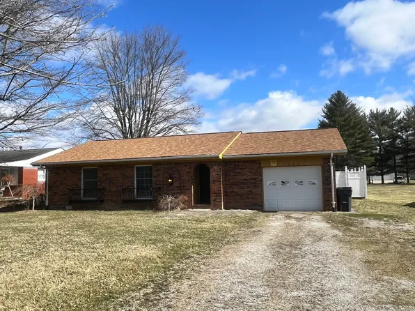 1220 S Adams St, Versailles, IN 47042