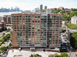 1208 Hudson Park #1208, Edgewater, NJ