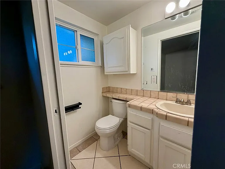 832 S Prospero Dr — Photo 15
